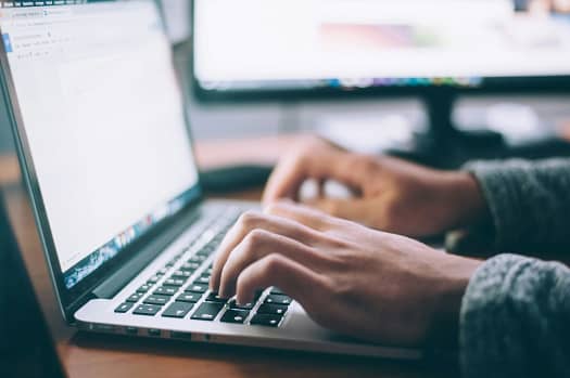 What Skills You Need to Become a Freelance Content Writer